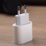 Сетевое зарядное устройство для iPhone 20W USB-C Power Adapter MHJE3ZM/A (A2347)