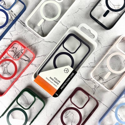 Накладка пластиковая Breaking M05 Color Mag•Safe для iPhone 14, красный