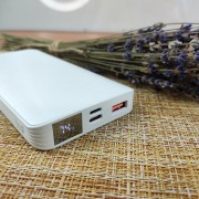 Внешний аккумулятор XO PR-143, 10000 mAh, 3A вх/вых, USB/Type-C, QC 3.0+PD, дисплей, белый