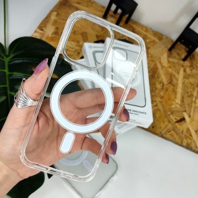 Накладка силиконовая Breaking MagSafe для iPhone 13 Pro, прозрачный