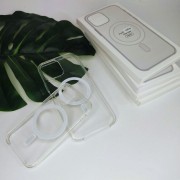 Чехол-накладка силиконовая для Apple iPhone 13 (6.1") MagSafe, прозрачный